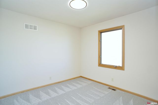 5311 Pony Hill Court, Lincoln, NE 68516