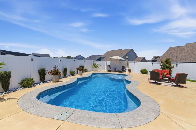 2332 Sachi Ct, Murfreesboro, TN 37128