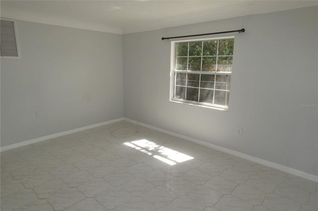 4955 16TH AVENUE N, St Petersburg, FL 33710