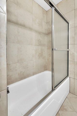 5300 Washington Street D308, Hollywood, FL 33021