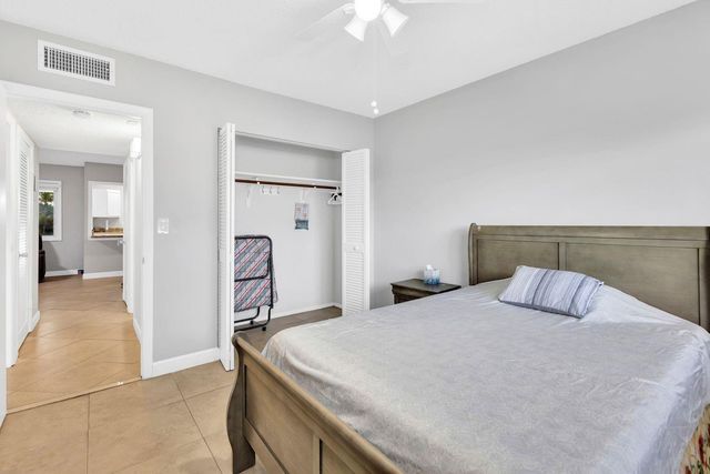 5300 Washington Street D308, Hollywood, FL 33021