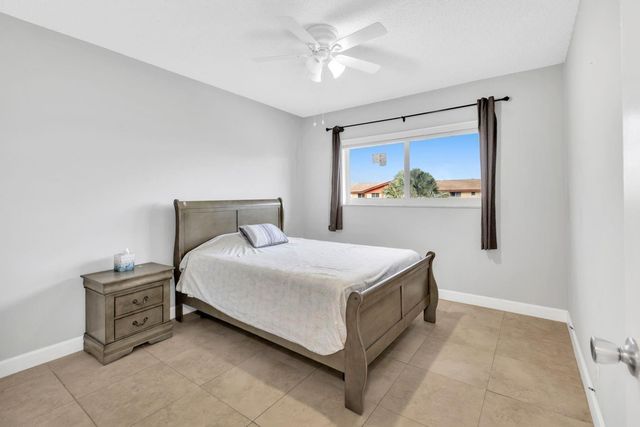 5300 Washington Street D308, Hollywood, FL 33021