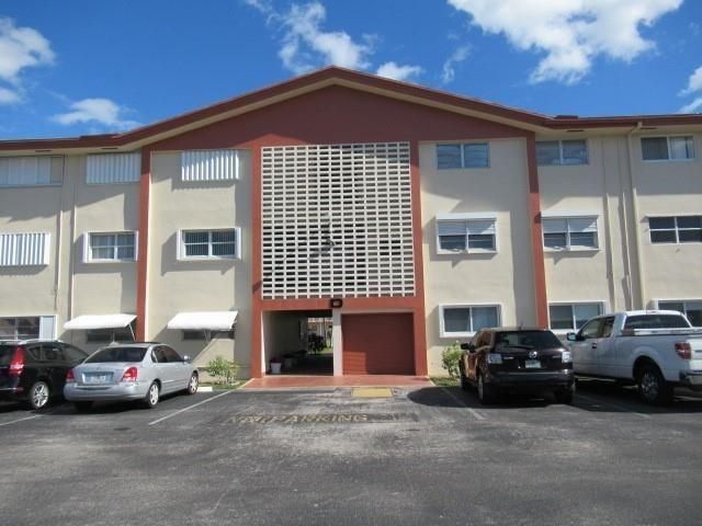 5300 Washington Street D308, Hollywood, FL 33021