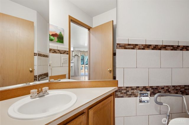 968 NW Calypso Circle, Silverdale, WA 98383