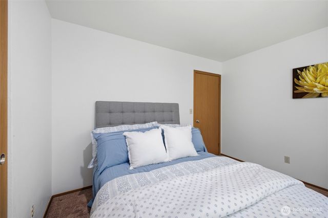 968 NW Calypso Circle, Silverdale, WA 98383