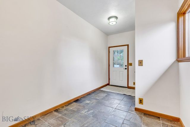 8651 E Panorama Drive E, Bozeman, MT 59715