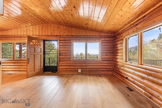 8651 E Panorama Drive E, Bozeman, MT 59715