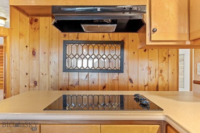 8651 E Panorama Drive E, Bozeman, MT 59715