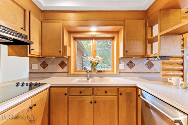 8651 E Panorama Drive E, Bozeman, MT 59715