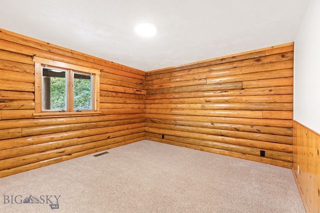 8651 E Panorama Drive E, Bozeman, MT 59715