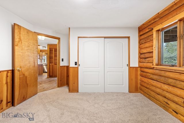 8651 E Panorama Drive E, Bozeman, MT 59715