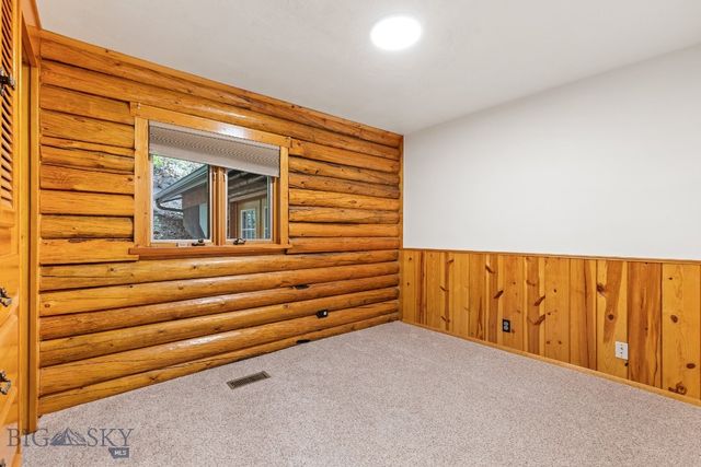 8651 E Panorama Drive E, Bozeman, MT 59715