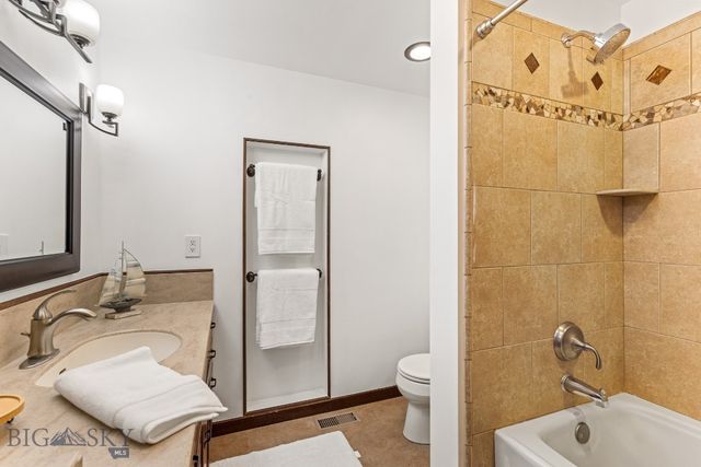 8651 E Panorama Drive E, Bozeman, MT 59715