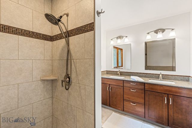 8651 E Panorama Drive E, Bozeman, MT 59715