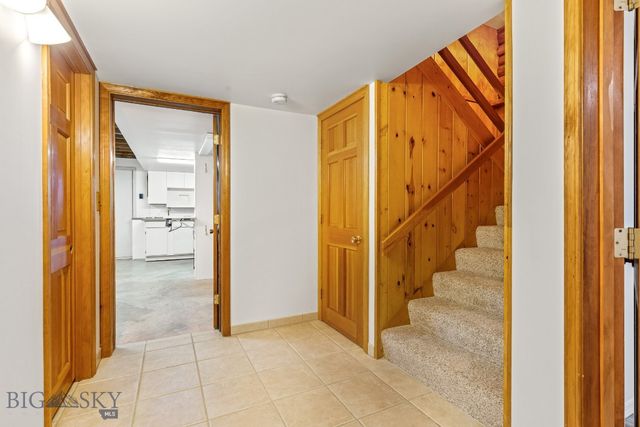 8651 E Panorama Drive E, Bozeman, MT 59715