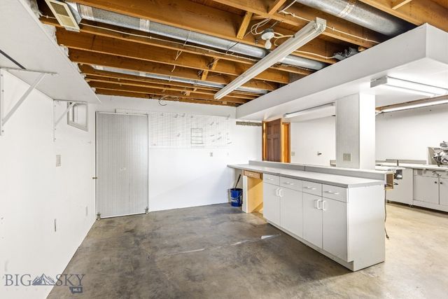 8651 E Panorama Drive E, Bozeman, MT 59715