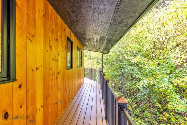 8651 E Panorama Drive E, Bozeman, MT 59715