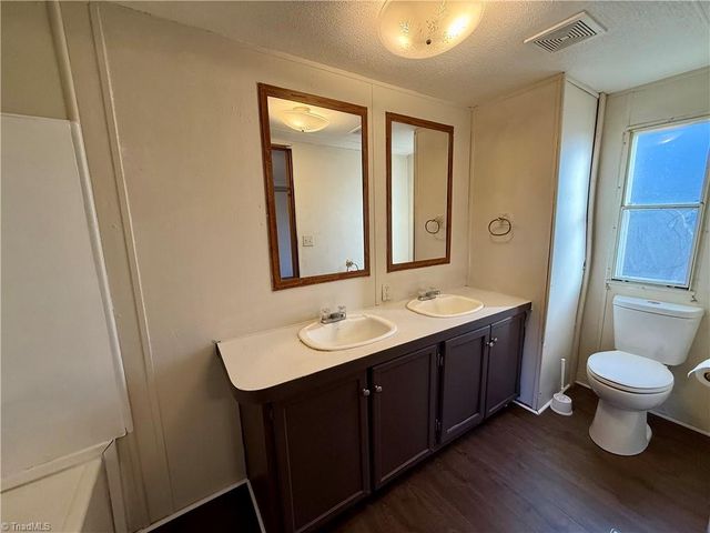 1710 Bald Hill Loop, Madison, NC 27025