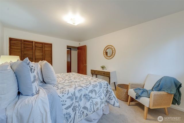 17104 Dayton Avenue N, Shoreline, WA 98133