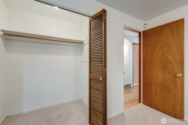 17104 Dayton Avenue N, Shoreline, WA 98133