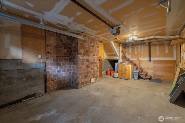 17104 Dayton Avenue N, Shoreline, WA 98133