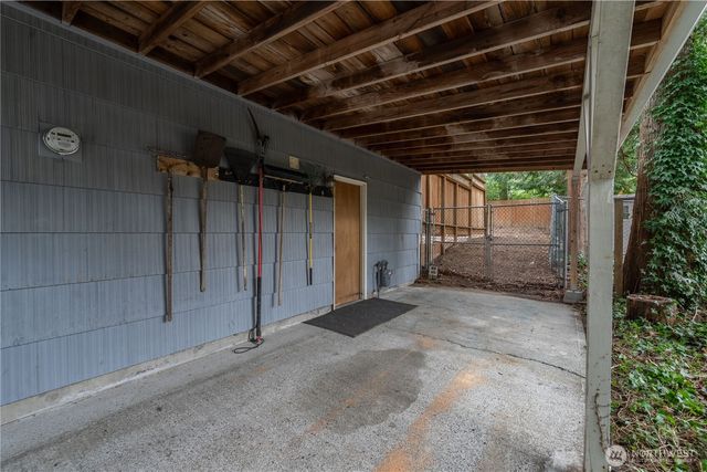 17104 Dayton Avenue N, Shoreline, WA 98133