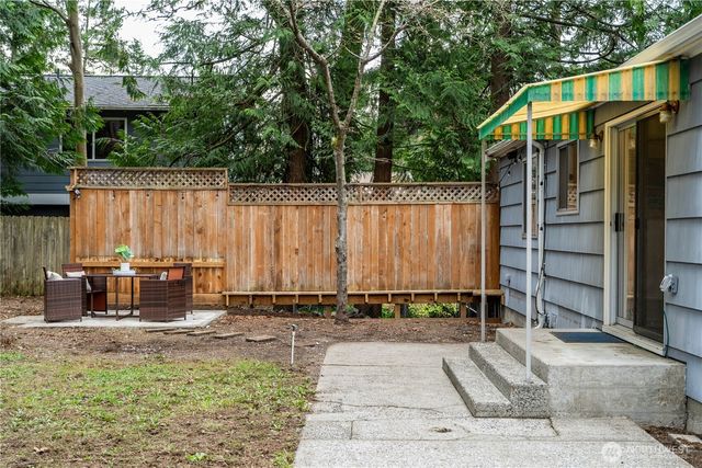 17104 Dayton Avenue N, Shoreline, WA 98133