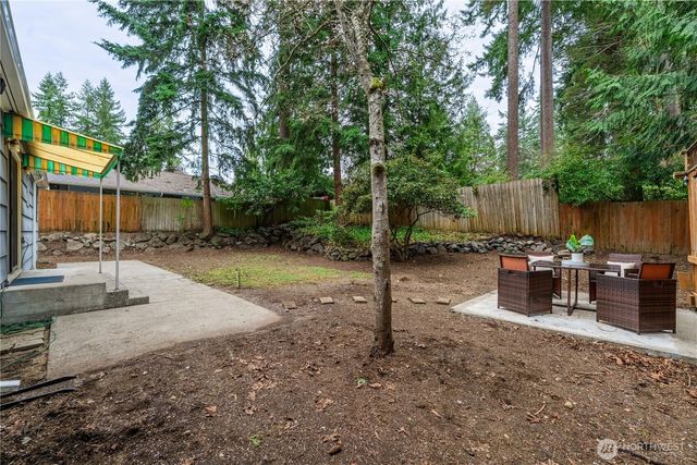 17104 Dayton Avenue N, Shoreline, WA 98133