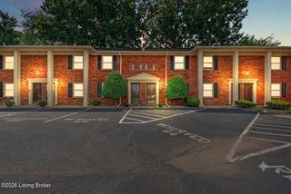 1926 Goldsmith Ln UNIT 85, Louisville, KY 40218