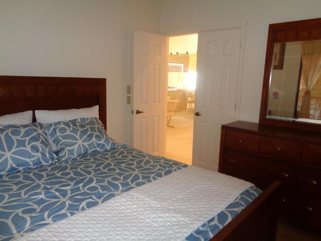 7657 Lexington Club Boulevard, Delray Beach, FL 33446