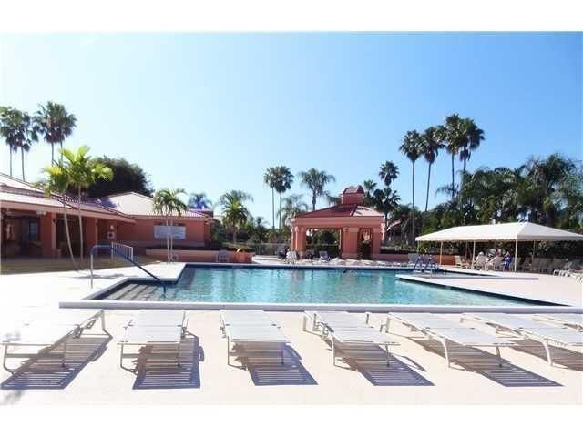 7657 Lexington Club Boulevard, Delray Beach, FL 33446