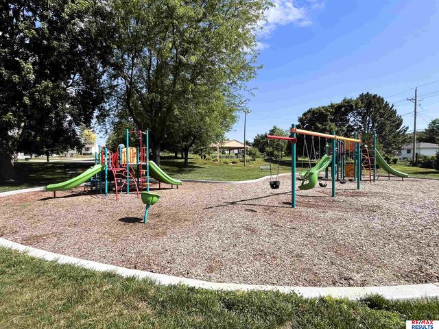 7326 Harvest Hills Drive, La Vista, NE 68128