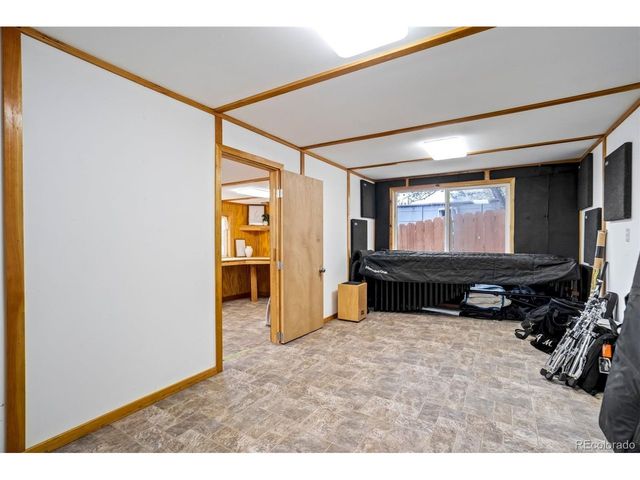 1610 Dixon Dr, Colorado Springs, CO 80909