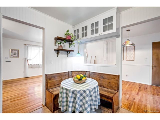 1610 Dixon Dr, Colorado Springs, CO 80909