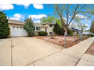 1610 Dixon Dr, Colorado Springs, CO 80909