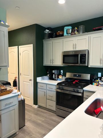 3900 Sanderling Ave, Modesto, CA 95355