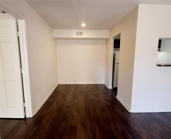 8100 Creekbend Drive 157, Houston, TX 77071