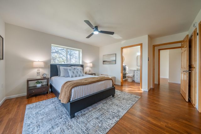 21857 W Elk Trail, Redding, CA 96003