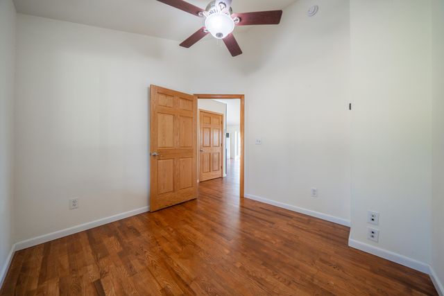 21857 W Elk Trail, Redding, CA 96003