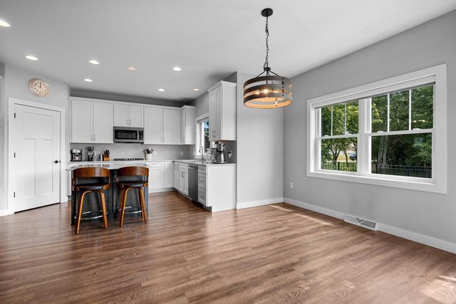 4294 N CRANE DRIVE, Appleton, WI 54914