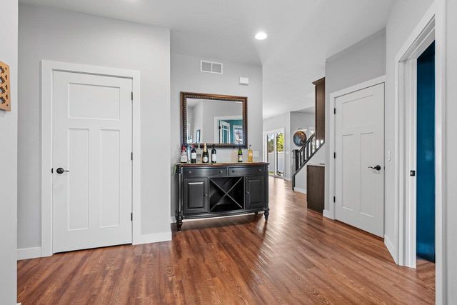 4294 N CRANE DRIVE, Appleton, WI 54914