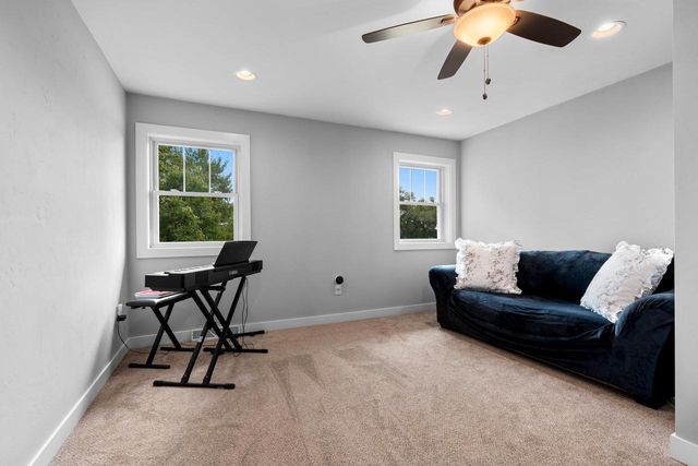 4294 N CRANE DRIVE, Appleton, WI 54914