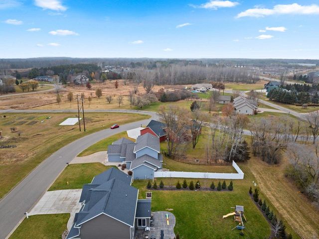 4294 N CRANE DRIVE, Appleton, WI 54914