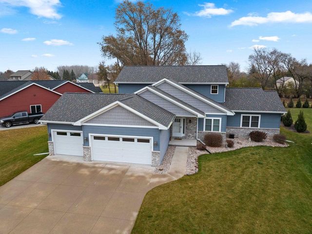 4294 N CRANE DRIVE, Appleton, WI 54914