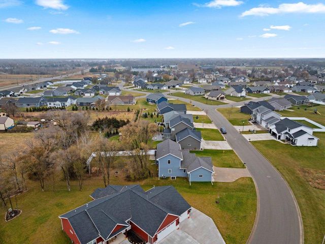 4294 N CRANE DRIVE, Appleton, WI 54914