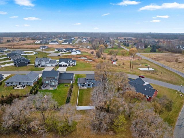 4294 N CRANE DRIVE, Appleton, WI 54914