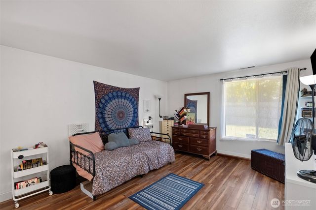 6936 Troy Lane NE, Bremerton, WA 98311