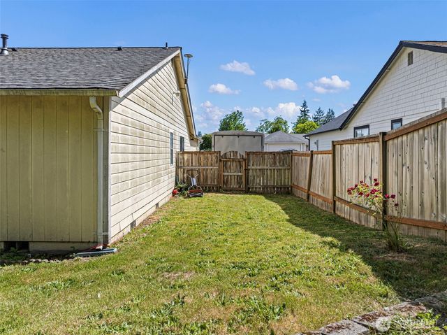 6936 Troy Lane NE, Bremerton, WA 98311