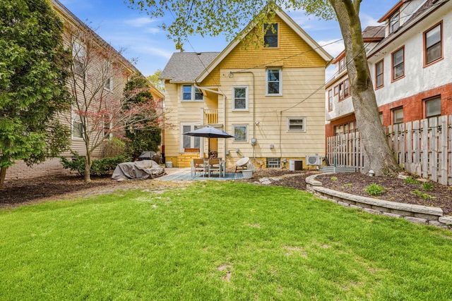 3212 Marietta AVENUE, Milwaukee, WI 53211