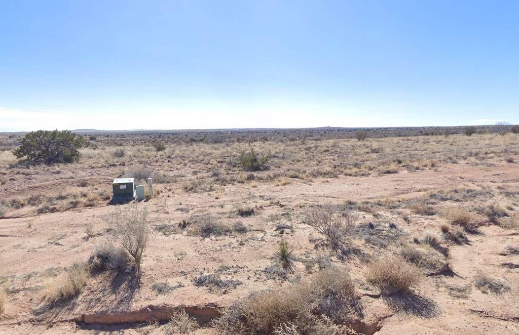 Hummell Road NE, Rio Rancho, NM 87144